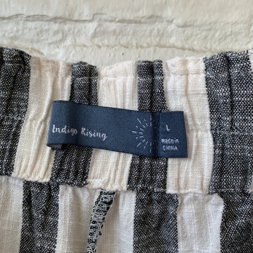 Francesca's Indigo Rising Belted Linen Pants Wide Leg - Picture 7 of 7